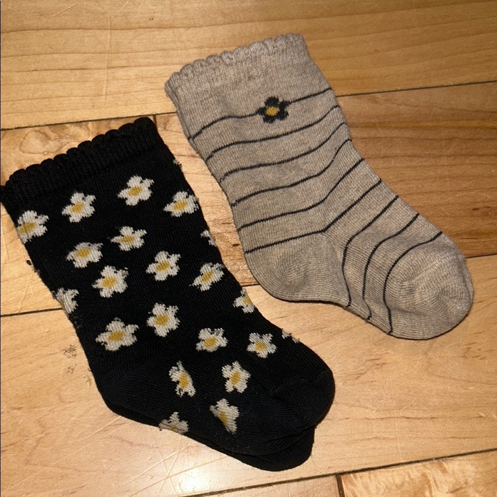 FREE - Floral and Striped Socks Set